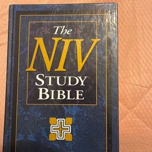 Zondervan The NIV Study Bible 10th Anniversary Edition 1995 Hardcover.
